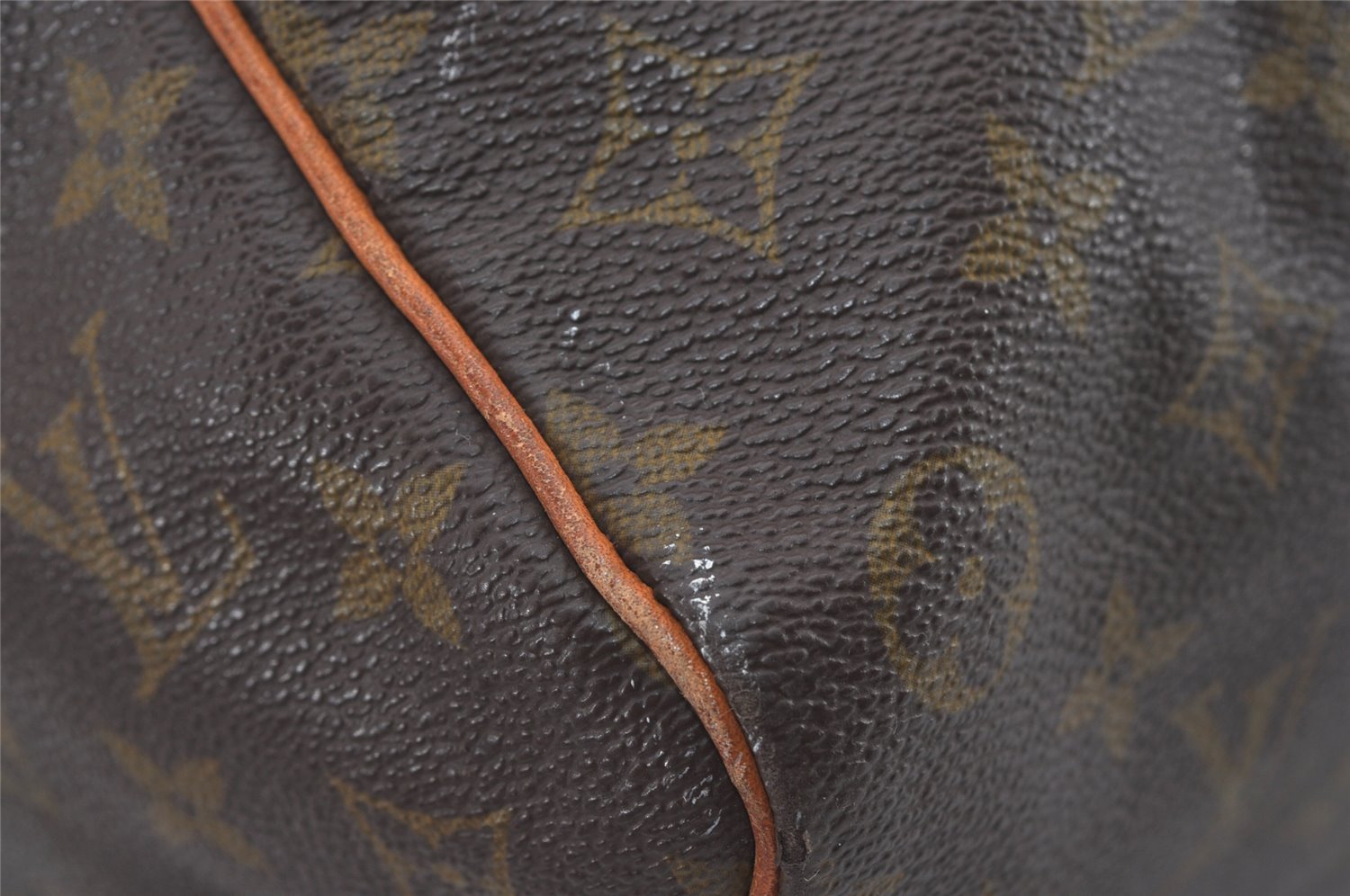 Authentic Louis Vuitton Monogram Keepall 50 Travel Boston Bag Old Model LV 4536I