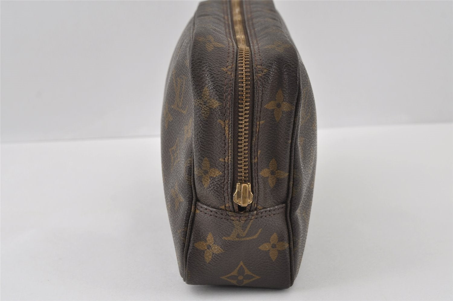 Auth Louis Vuitton Monogram Trousse Toilette 23 Clutch Bag M47524 LV Junk 4537I