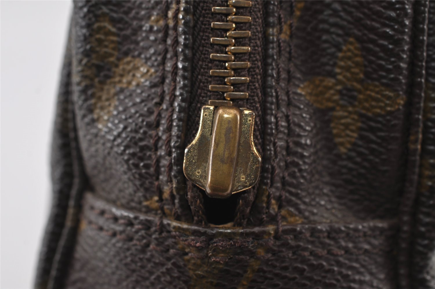 Auth Louis Vuitton Monogram Trousse Toilette 23 Clutch Bag M47524 LV Junk 4537I