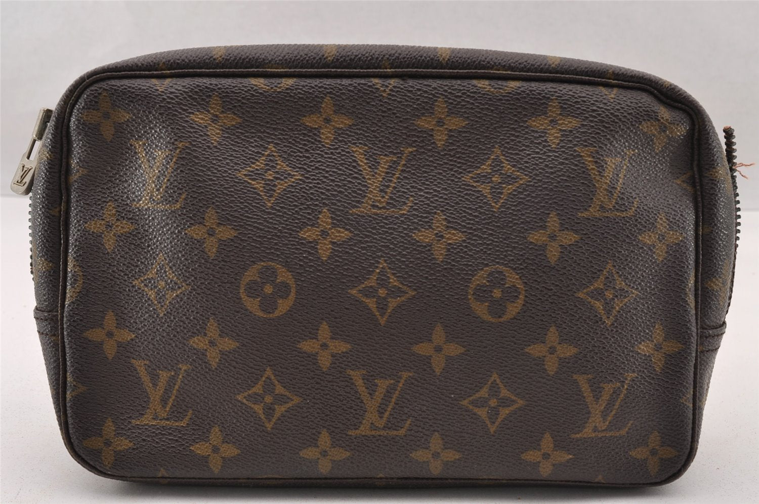 Auth Louis Vuitton Monogram Trousse Toilette 23 Clutch Bag M47524 Junk 4541I