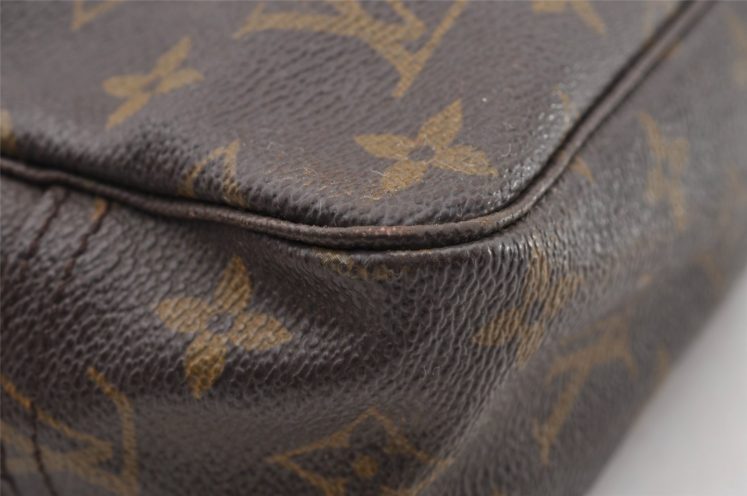 Auth Louis Vuitton Monogram Trousse Toilette 23 Clutch Bag M47524 Junk 4541I