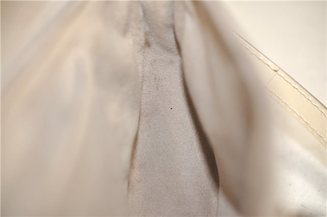 Auth Louis Vuitton Epi Pochette Montaigne Shoulder Bag White M5929J LV 4544D