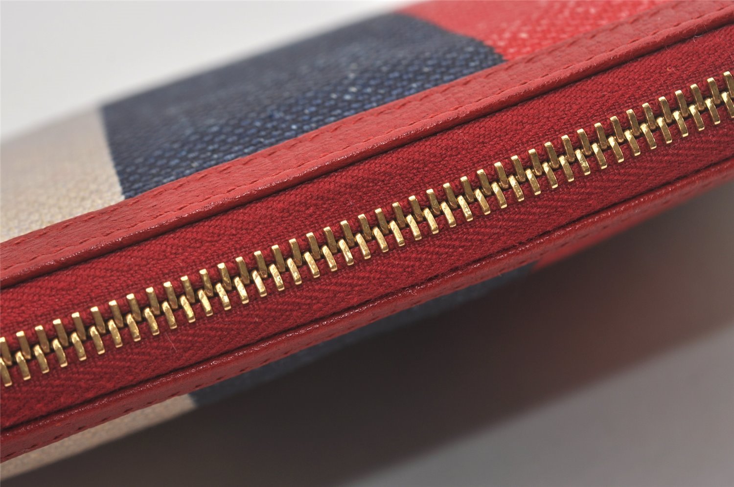 Authentic GUCCI Sylvie Biadera Stripe Clutch Bag Canvas Leather 524788 Red 4563I