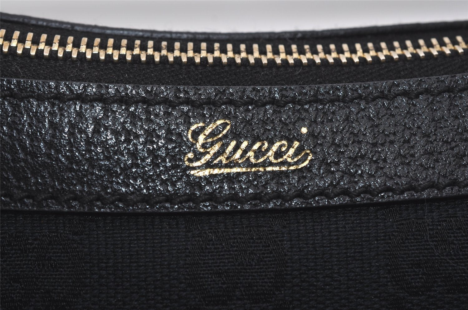Authentic GUCCI Shoulder Hand Bag Purse GG Canvas Leather 146244 Black 4565I