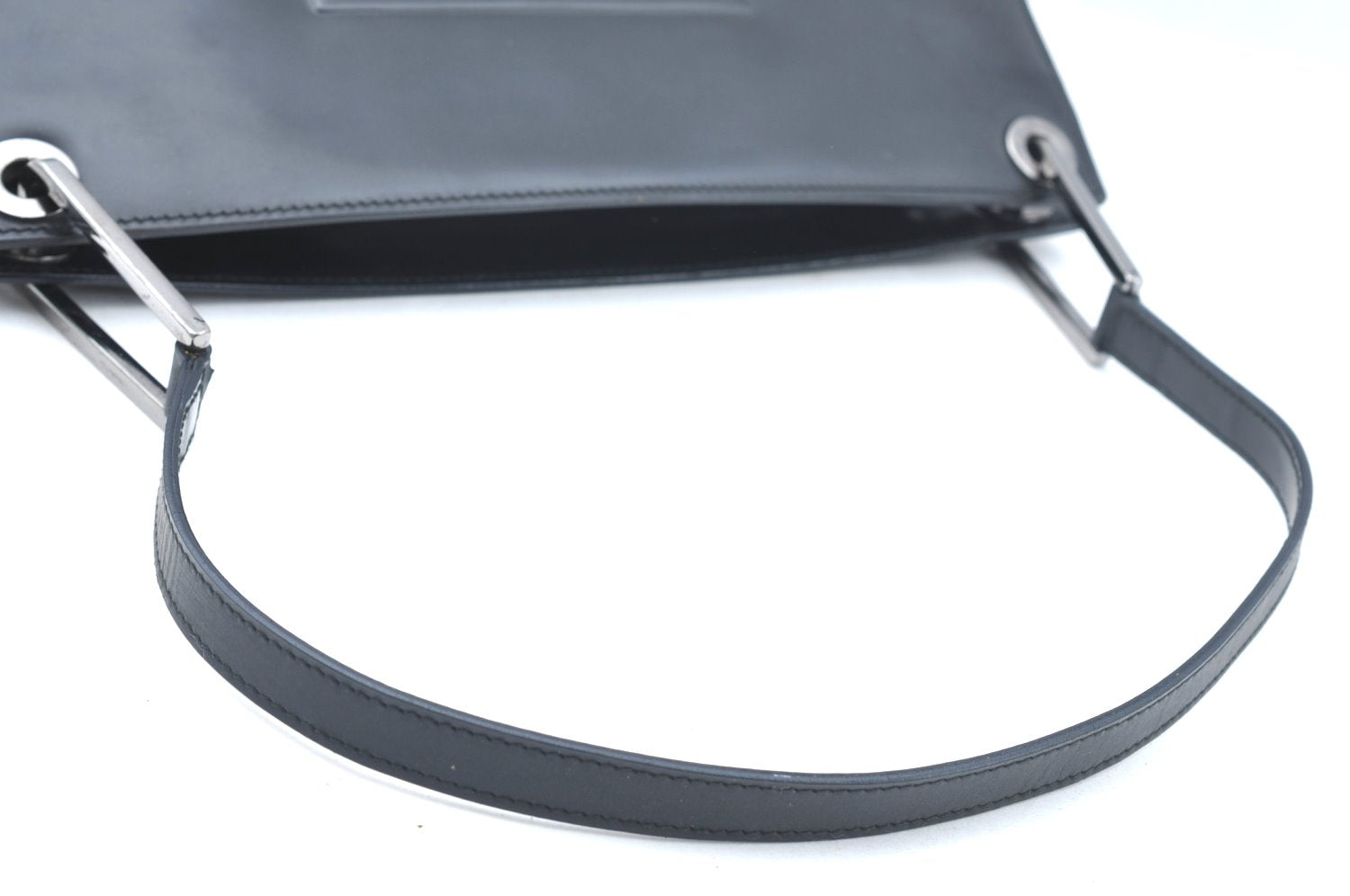 Authentic GUCCI Vintage Shoulder Hand Bag Purse Leather Black 4570H