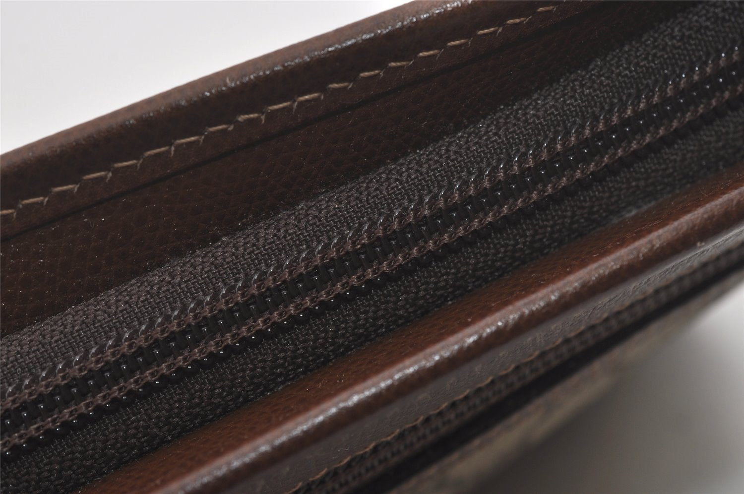 Authentic GUCCI Vintage Clutch Hand Bag Purse GG PVC Leather Brown 4570I