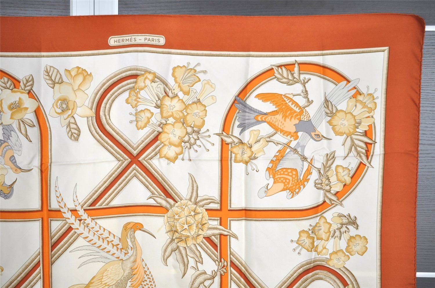 Authentic HERMES Carre 90 Scarf 