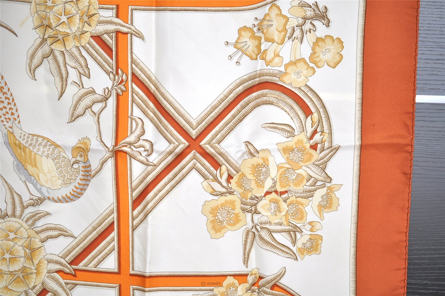 Authentic HERMES Carre 90 Scarf 