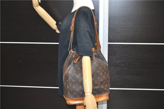 Authentic LOUIS VUITTON Monogram Noe Shoulder Bag Purse M42224 LV 4576C