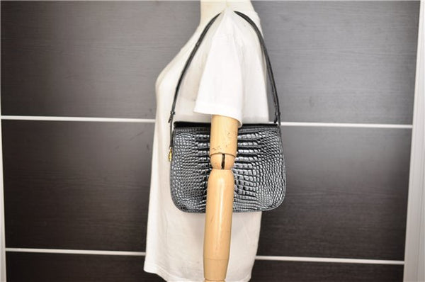 Authentic GUCCI Vintage Shoulder Cross Body Bag Purse Leather Black 4584F