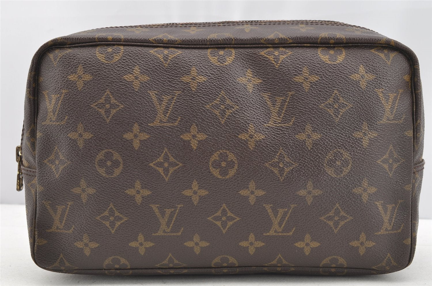Auth Louis Vuitton Monogram Trousse Toilette 28 Clutch Hand Bag M47522 LV 4585I