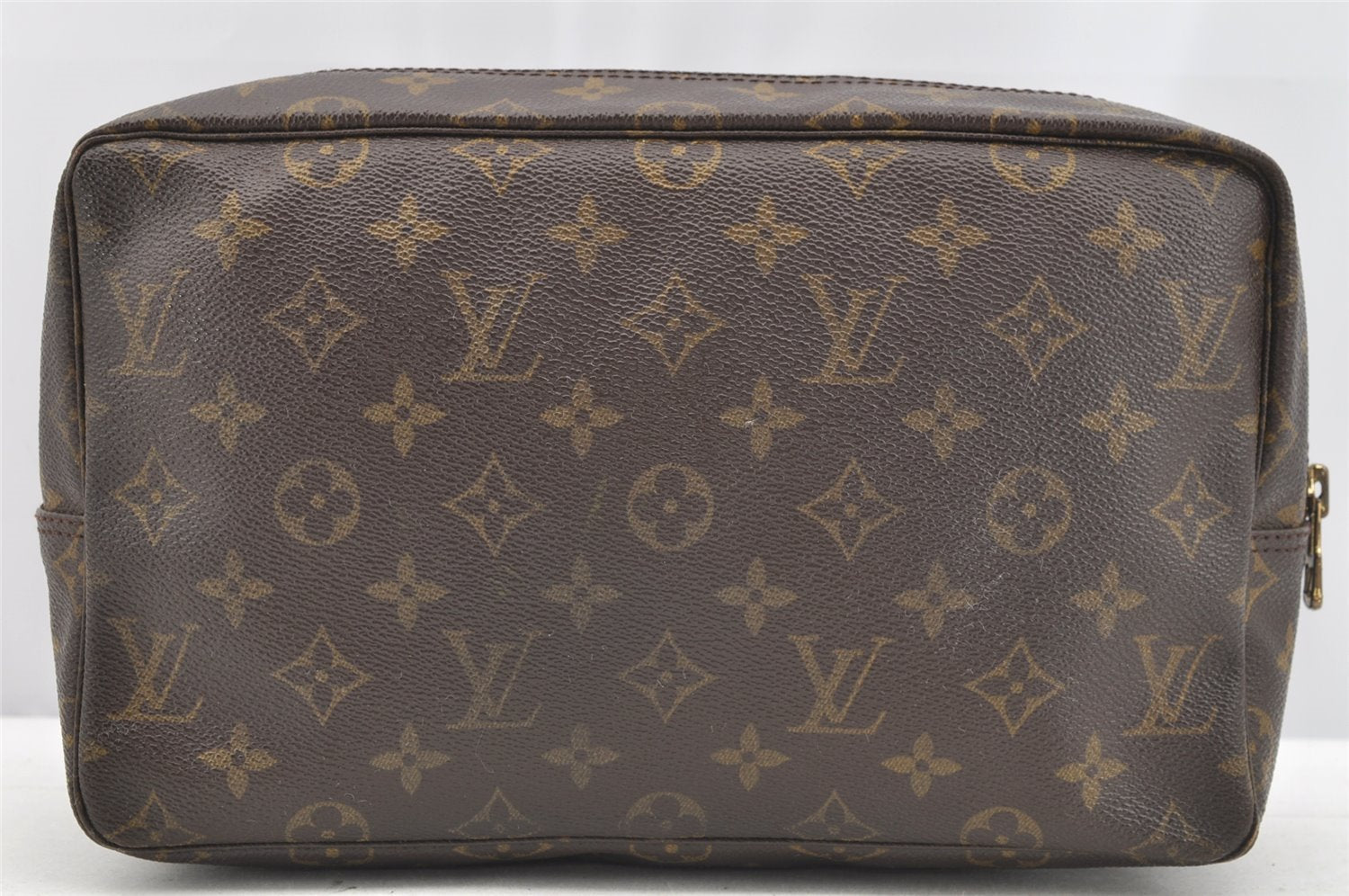 Auth Louis Vuitton Monogram Trousse Toilette 28 Clutch Hand Bag M47522 LV 4585I