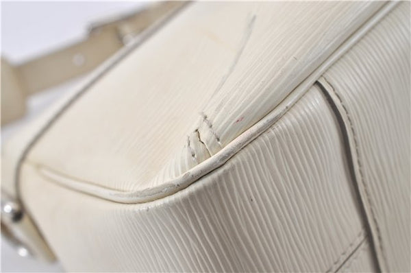 Authentic Louis Vuitton Epi Turenne PM Shoulder Bag White M5928J LV 4587F
