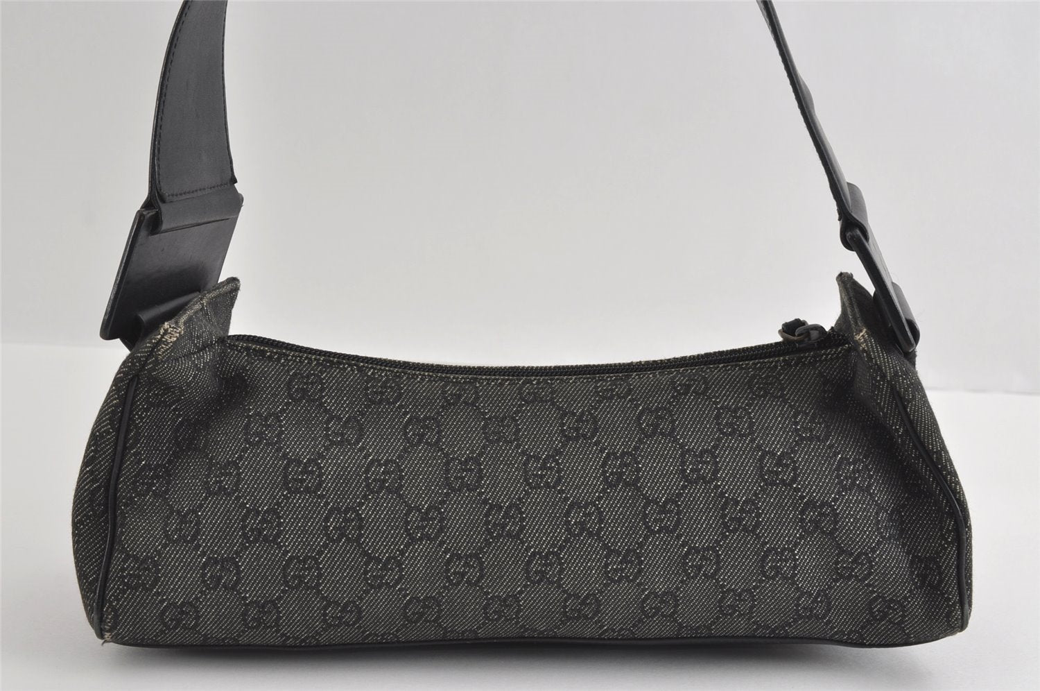 Authentic GUCCI Vintage Shoulder Hand Bag GG Canvas Leather 92697 Black 4591I