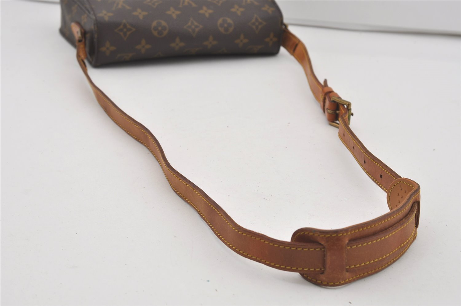 Authentic Louis Vuitton Monogram Saint Cloud GM M51242 Shoulder Cross Bag 4612I