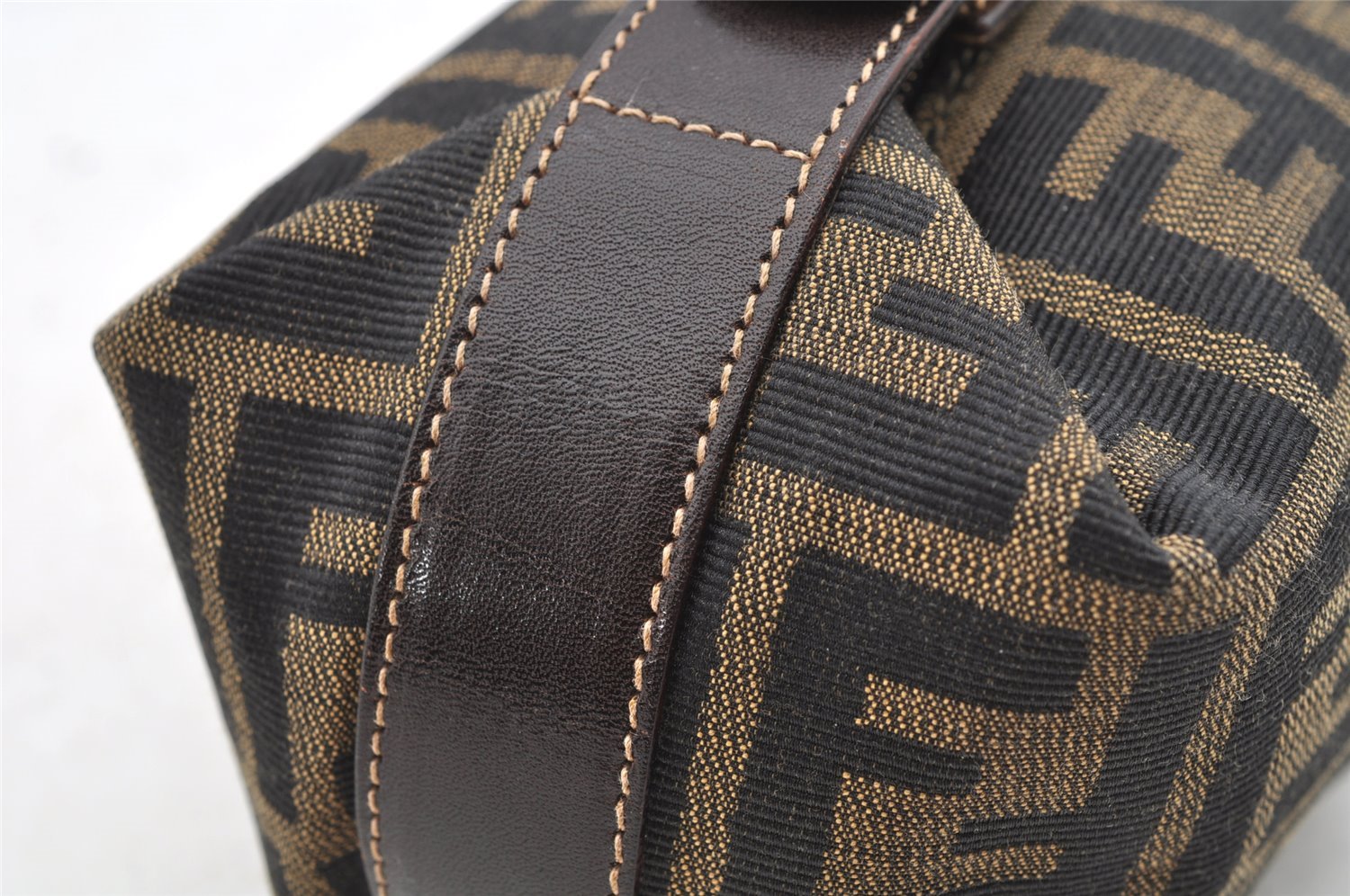 Authentic FENDI Zucca Hand Bag Pouch Purse Canvas Leather Brown Junk 4616I