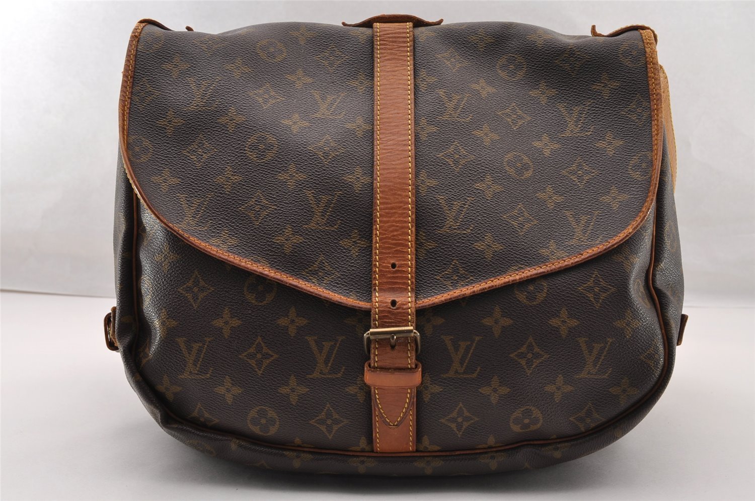 Authentic Louis Vuitton Monogram Saumur 35 Shoulder Cross Bag M42254 LV 4618I