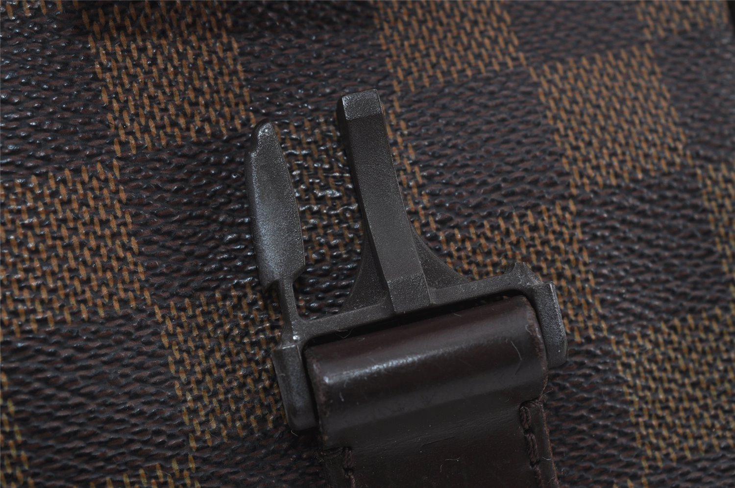 Auth Louis Vuitton Damier Reporter Melville Shoulder Cross Bag N51126 LV 4621I