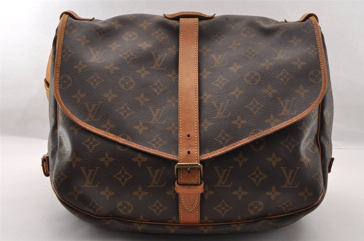 Authentic Louis Vuitton Monogram Saumur 35 Shoulder Cross Bag M42254 LV 4631I