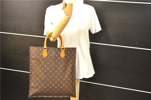 Authentic Louis Vuitton Monogram Sac Plat Hand Bag M51140 LV 4632D