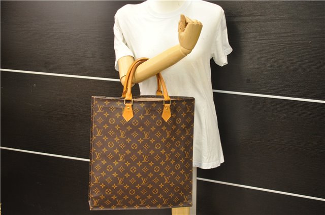 Authentic Louis Vuitton Monogram Sac Plat Hand Bag M51140 LV Junk 4633D