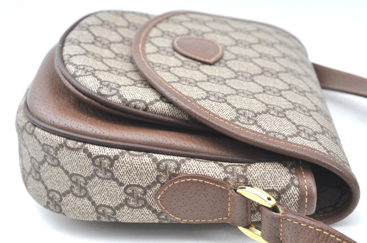 Authentic GUCCI Shoulder Cross Body Bag Purse GG PVC Leather Brown Junk 4633H