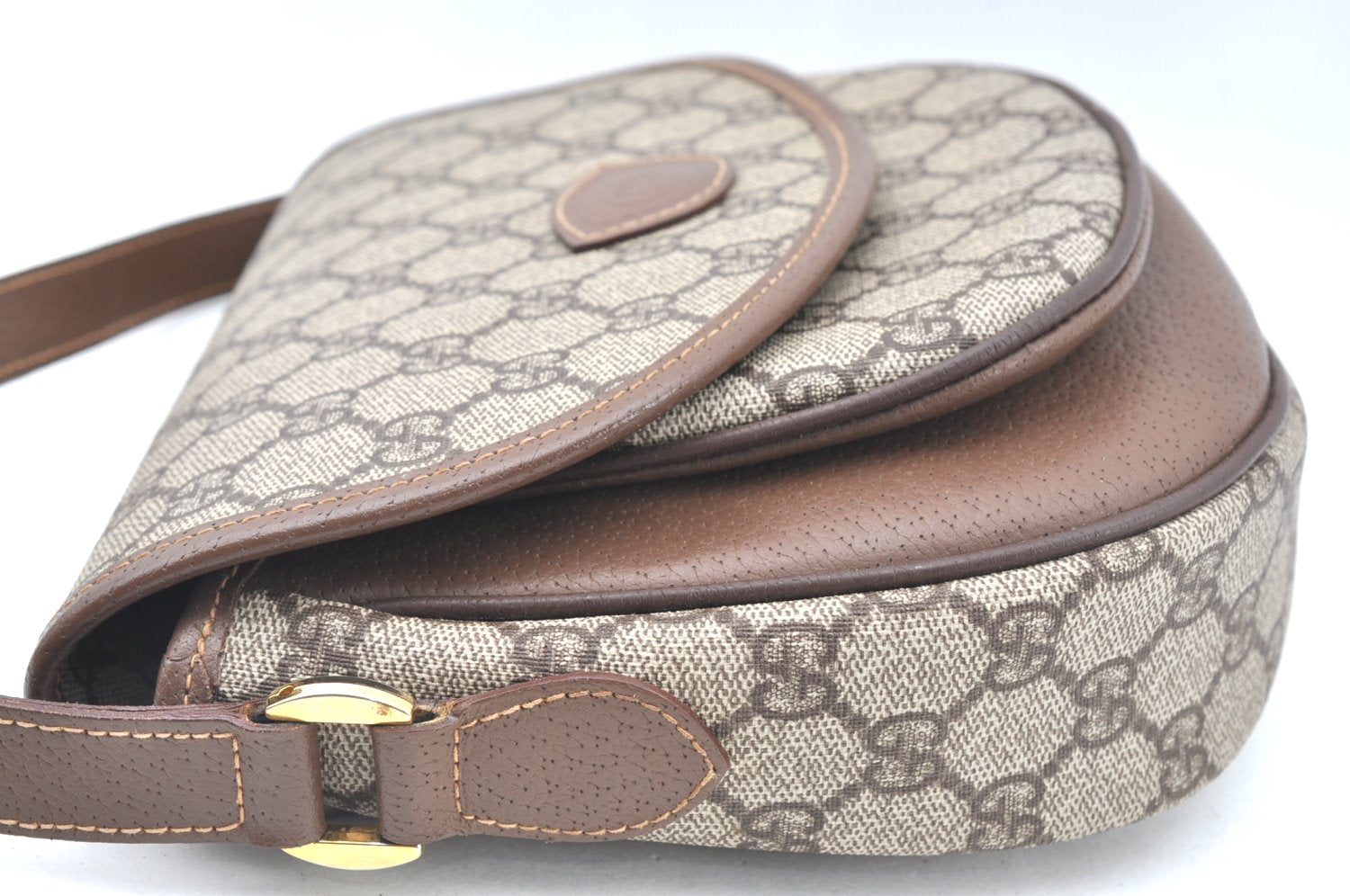 Authentic GUCCI Shoulder Cross Body Bag Purse GG PVC Leather Brown Junk 4633H