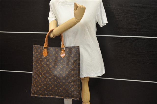 Authentic Louis Vuitton Monogram Sac Plat Hand Bag M51140 LV Junk 4639D