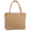 Authentic CHANEL Caviar Skin Medallion CC Logo Shoulder Tote Bag Beige 4639I