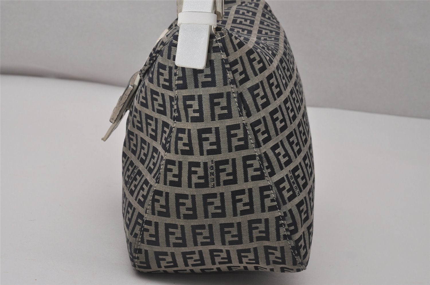 Authentic FENDI Zucchino Mamma Baguette Shoulder Bag Canvas Leather Navy 4640I