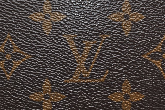 Auth Louis Vuitton Monogram Saint Cloud GM Shoulder Cross Bag M51242 LV 4644D