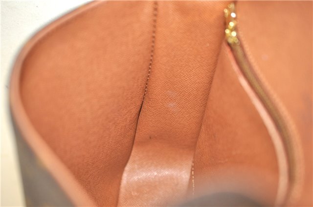 Auth Louis Vuitton Monogram Saint Cloud GM Shoulder Cross Bag M51242 LV 4644D