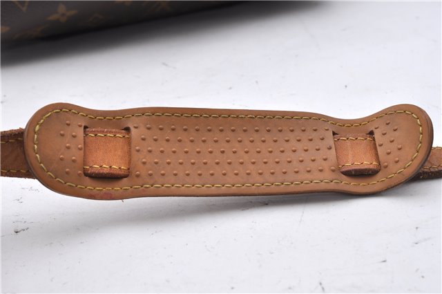 Auth Louis Vuitton Monogram Saint Cloud GM Shoulder Cross Bag M51242 LV 4646D