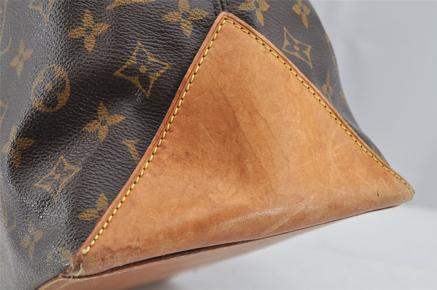 Authentic Louis Vuitton Monogram Cabas Mezzo Shoulder Tote Bag M51151 LV 4652I