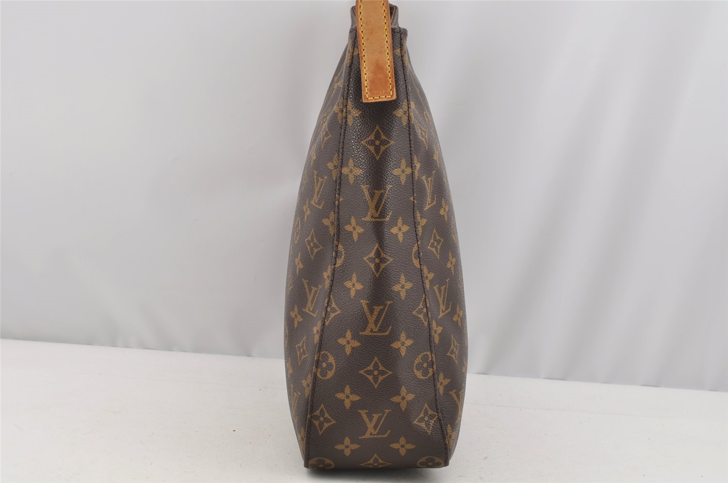 Authentic Louis Vuitton Monogram Looping GM Shoulder Bag M51145 LV 4653I