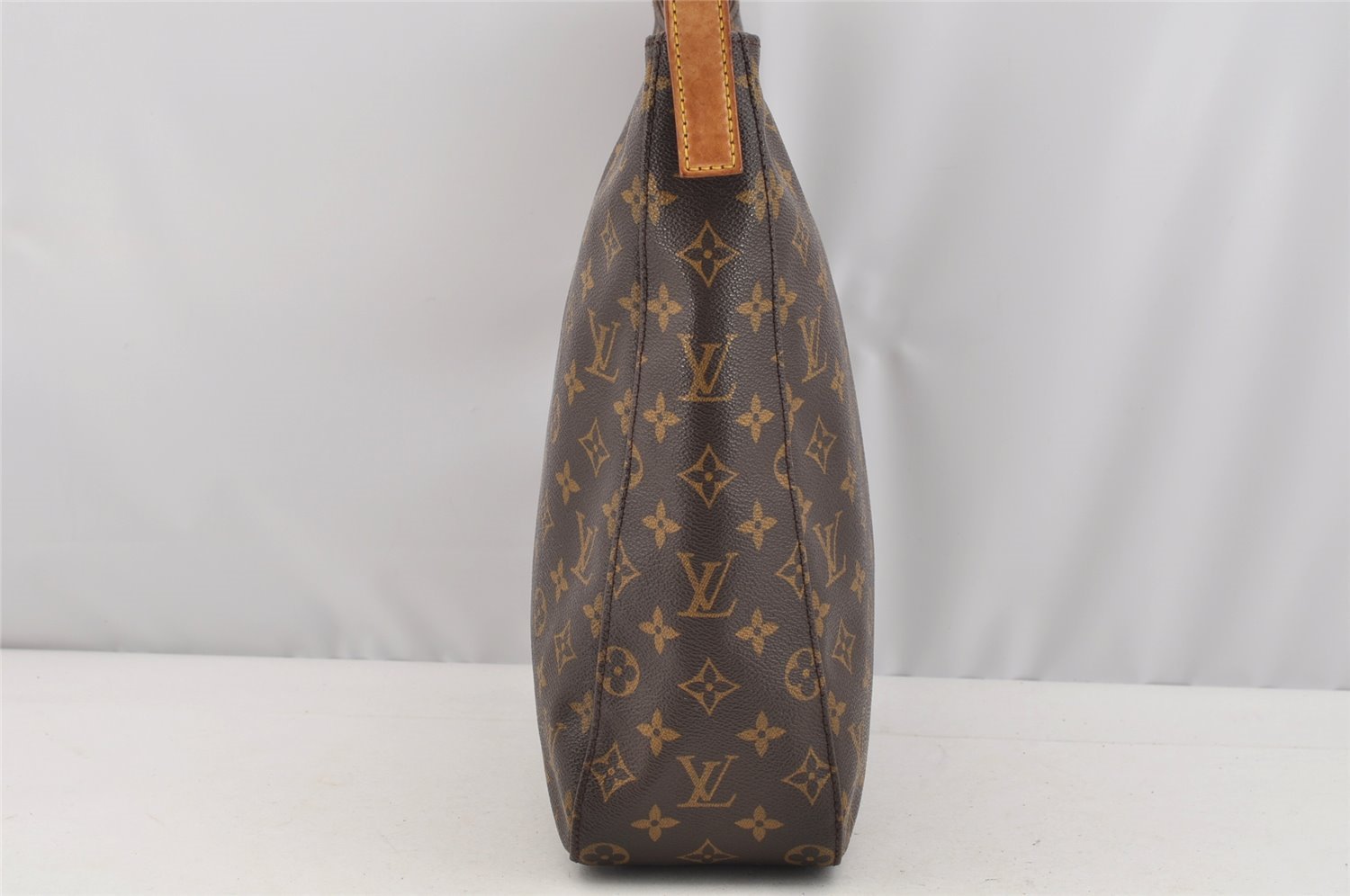 Authentic Louis Vuitton Monogram Looping GM Shoulder Bag M51145 LV 4653I