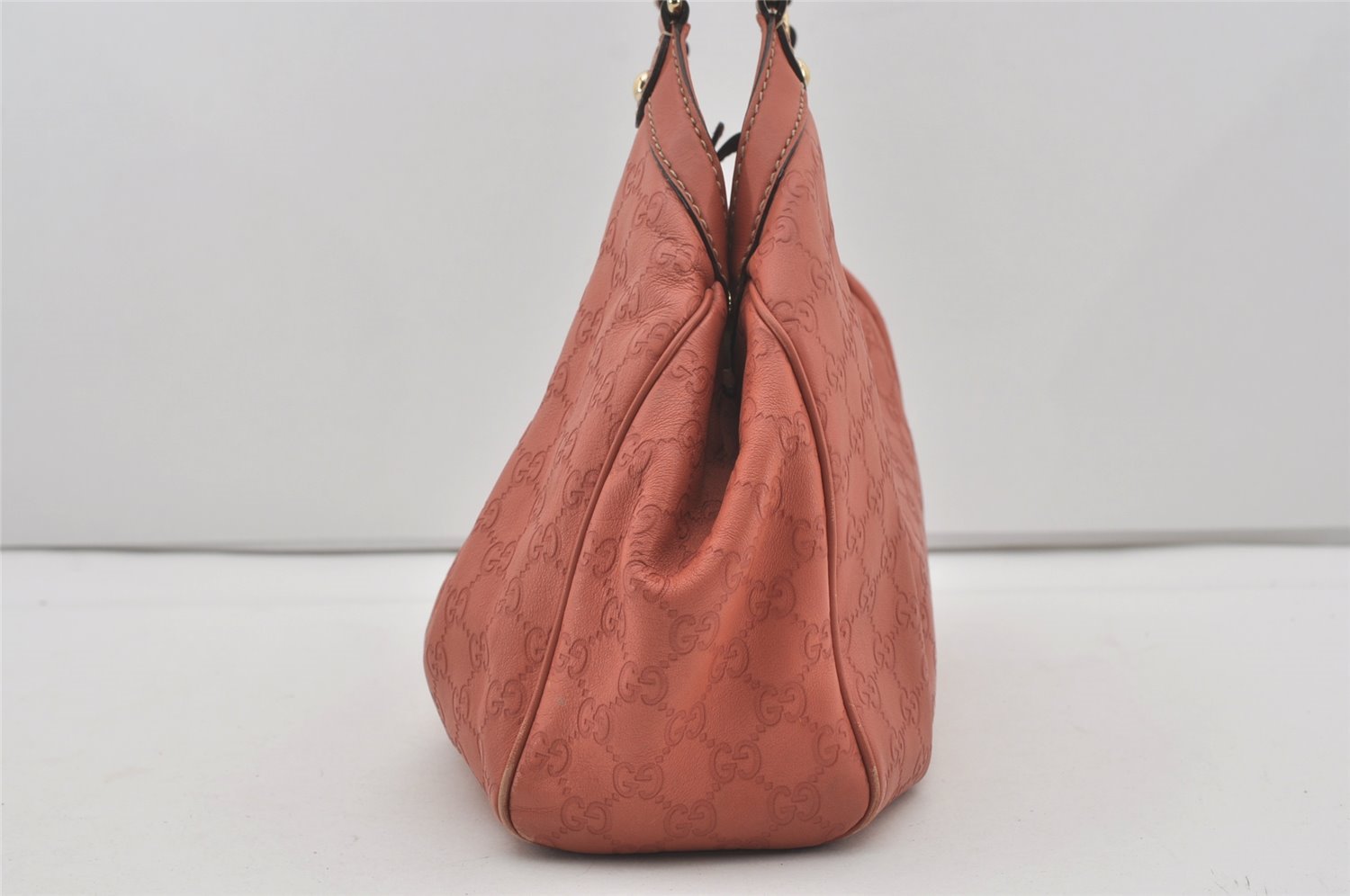 Authentic GUCCI Guccissima Sukey Shoulder Tote Bag GG Leather 211944 Pink 4655I