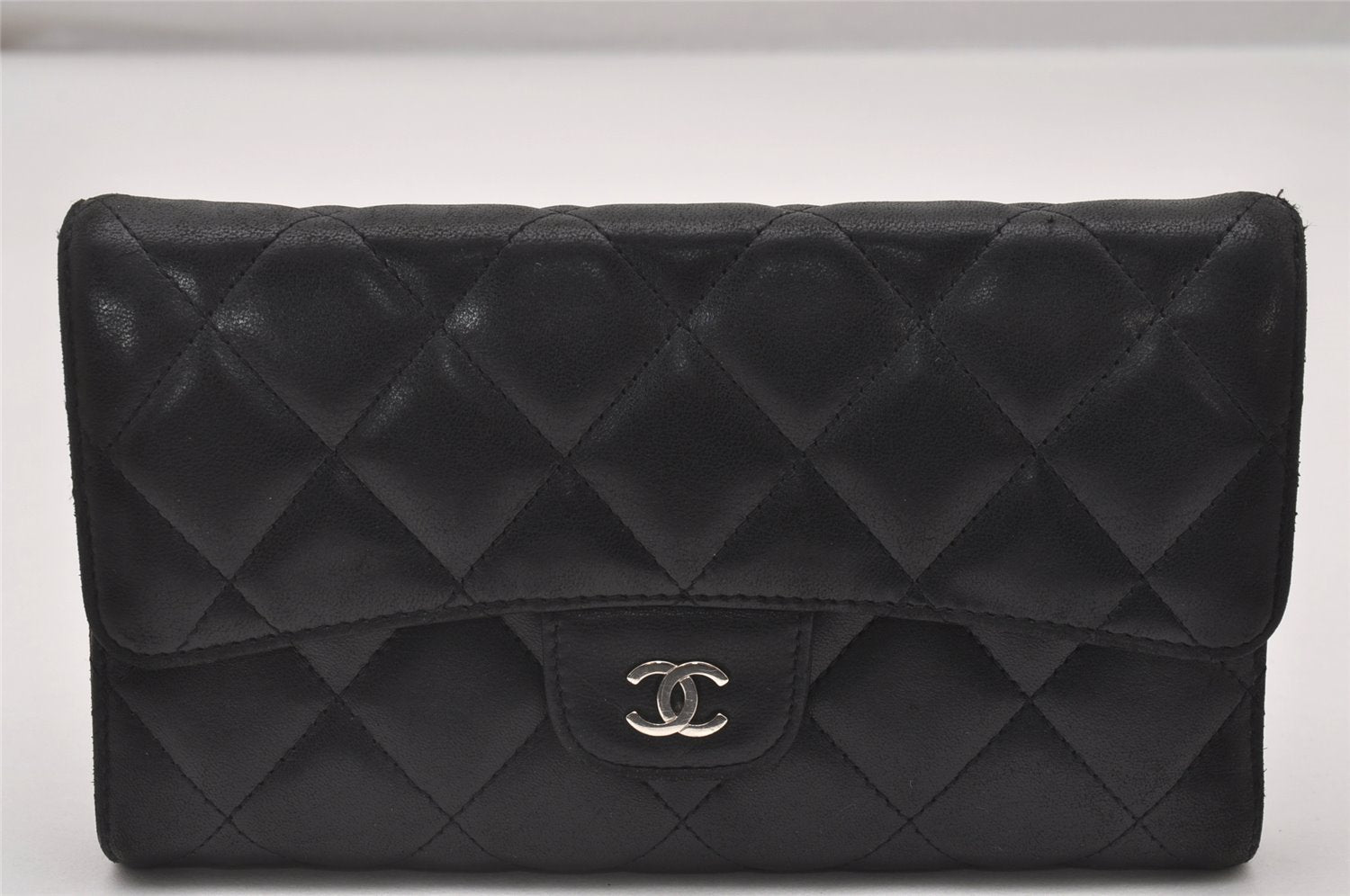 Authentic CHANEL Lamb Skin Matelasse Long Trifold Wallet Purse Black CC 4663I