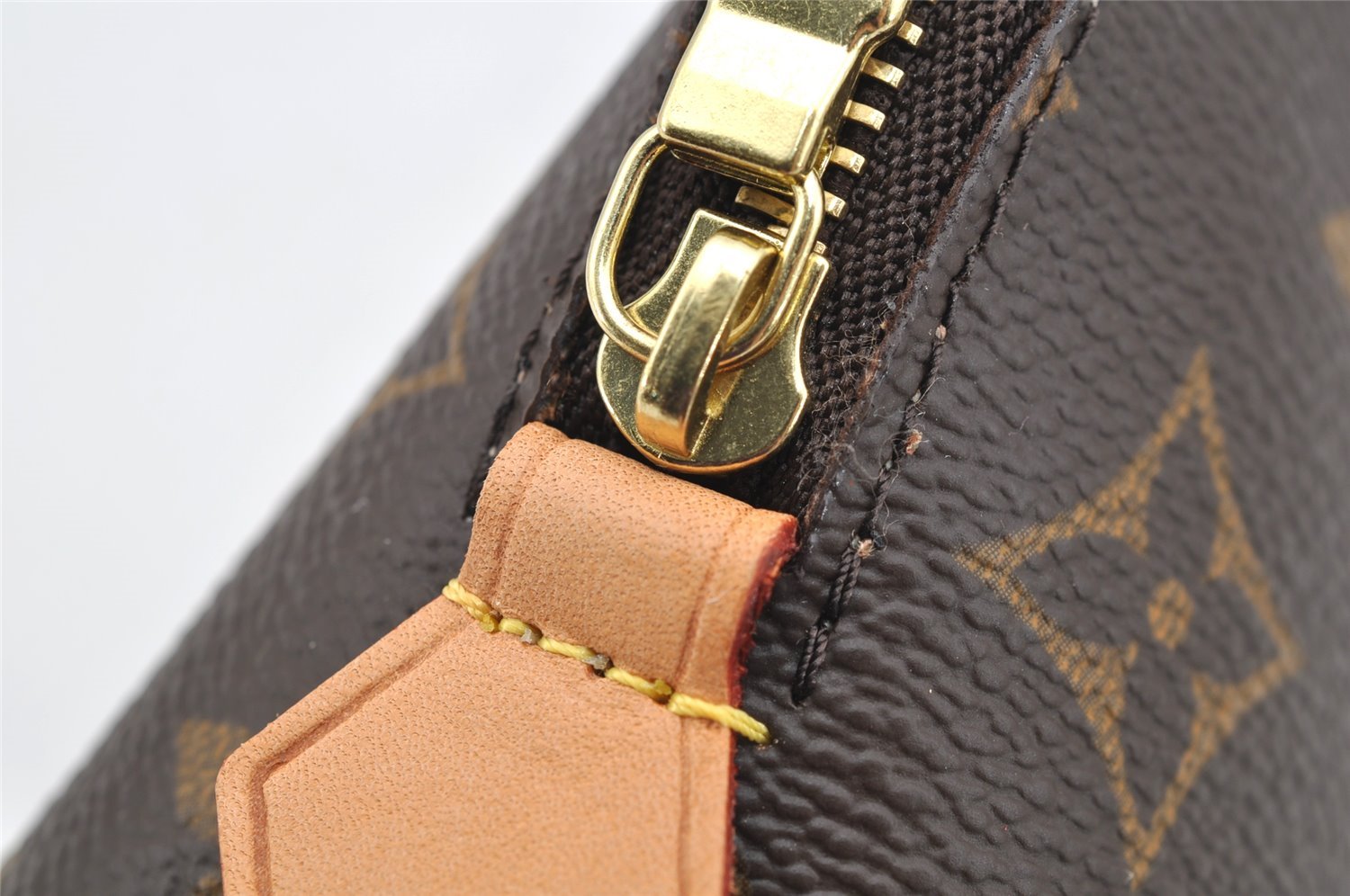 Authentic Louis Vuitton Monogram Pochette Cosmetic Pouch M47515 LV 4672I