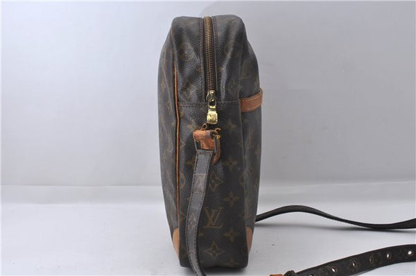 Auth Louis Vuitton Monogram Danube GM Shoulder Cross Body Bag M45262 LV 4679D