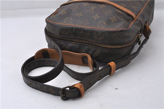 Auth Louis Vuitton Monogram Danube GM Shoulder Cross Body Bag M45262 LV 4679D