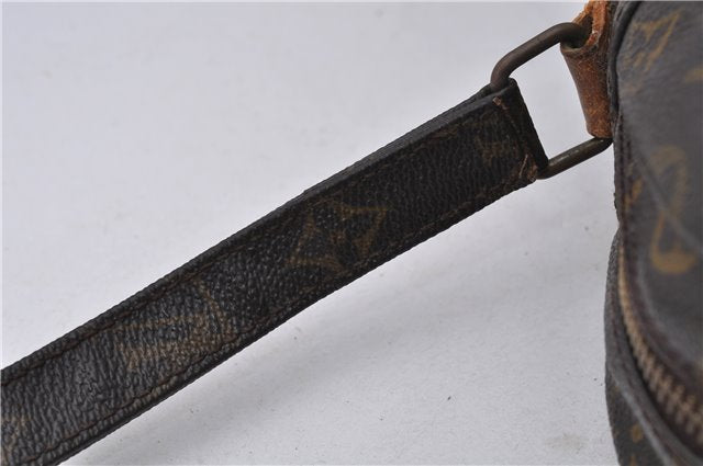 Auth Louis Vuitton Monogram Danube GM Shoulder Cross Body Bag M45262 LV 4679D