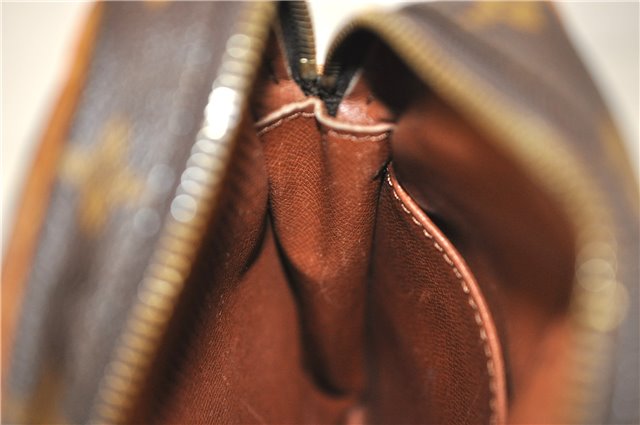 Auth Louis Vuitton Monogram Danube Shoulder Cross Body Bag M45266 LV Junk 4681D