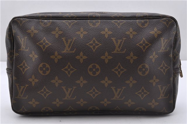Auth Louis Vuitton Monogram Trousse Toilette 28 Clutch Hand Bag M47522 LV 4685D