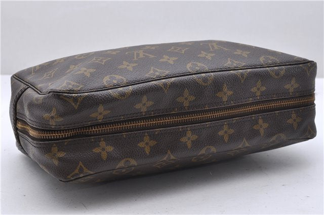 Auth Louis Vuitton Monogram Trousse Toilette 28 Clutch Hand Bag M47522 LV 4685D