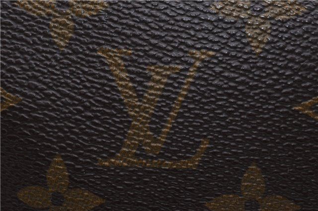 Auth Louis Vuitton Monogram Trousse Toilette 28 Clutch Hand Bag M47522 LV 4685D