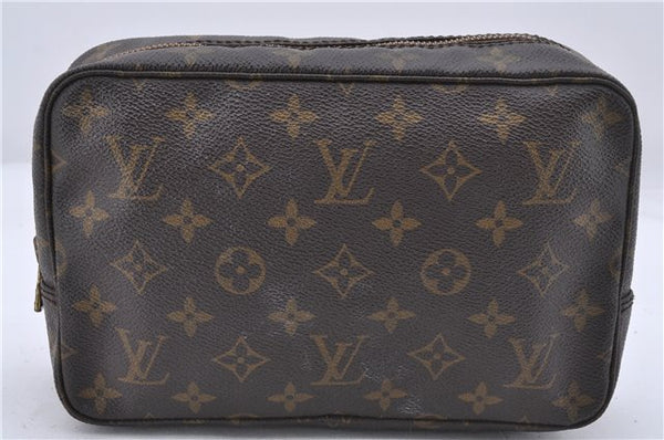 Auth Louis Vuitton Monogram Trousse Toilette 23 Clutch Hand Bag M47524 LV 4686D