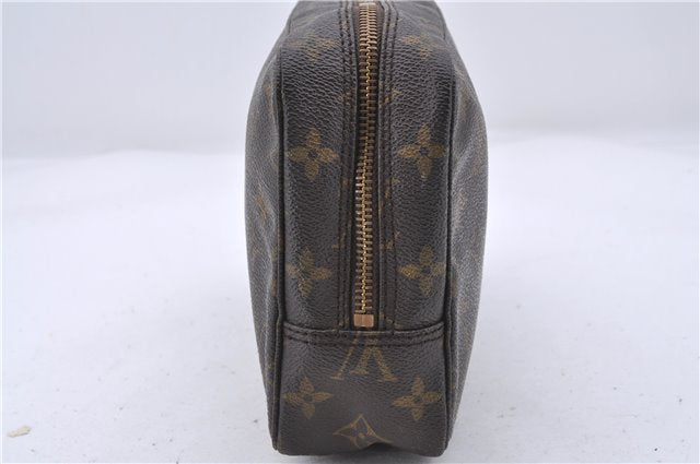 Auth Louis Vuitton Monogram Trousse Toilette 23 Clutch Hand Bag M47524 LV 4686D