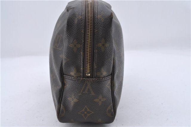 Auth Louis Vuitton Monogram Trousse Toilette 28 Clutch Hand Bag M47522 LV 4687D