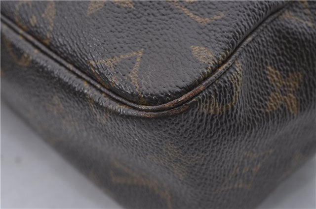 Auth Louis Vuitton Monogram Trousse Toilette 28 Clutch Hand Bag M47522 LV 4687D